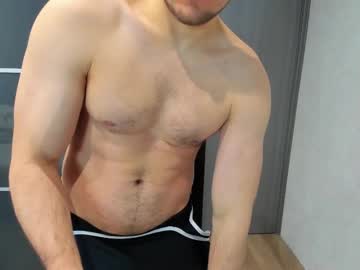 See Aleks_brown online Now @ fapping.uk