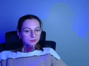 See Alexa_kittie online Now @ fapping.uk