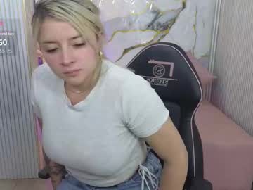 See Ambaar_tay online Now @ fapping.uk