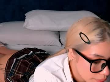 See Angelinhaa online Now @ fapping.uk