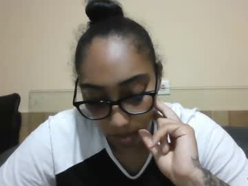 See Ava_f0xy online Now @ fapping.uk