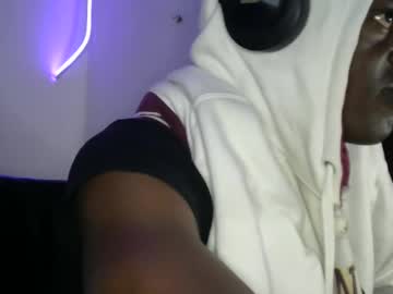 See Brayan1111x online Now @ fapping.uk