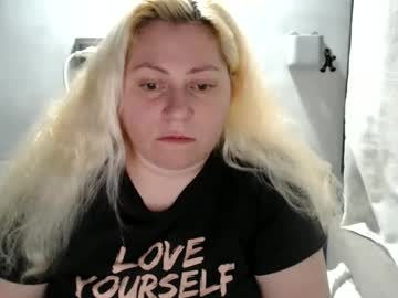 See Candycream74 online Now @ fapping.uk