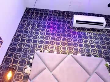 See Cheerryblossom_ online Now @ fapping.uk