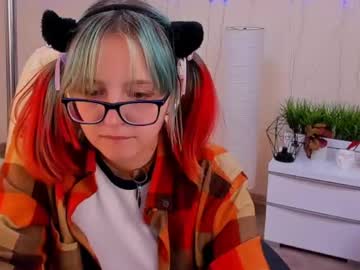 See Coralineyouth1 online Now @ fapping.uk
