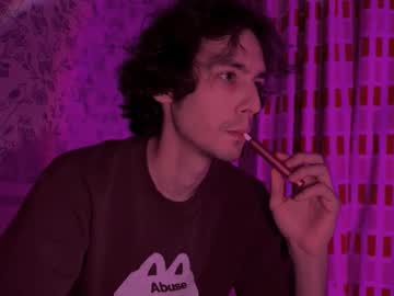 See Crybae0 online Now @ fapping.uk