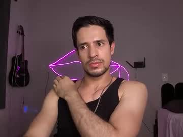 See Cshundderlick online Now @ fapping.uk