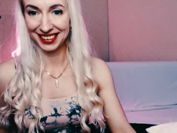 See Cute_smile_shy online Now @ fapping.uk
