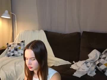 See Cutiee_alice online Now @ fapping.uk