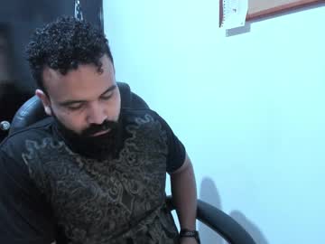 See Drako_argenti_ online Now @ fapping.uk