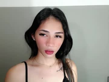 See Emelyn_fuckdoll online Now @ fapping.uk