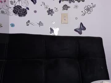 See Emiily_curly online Now @ fapping.uk