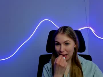 See Emilia_ilia online Now @ fapping.uk