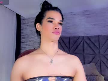 See Gabrielats23 online Now @ fapping.uk