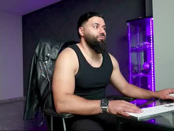 See Glennmasters online Now @ fapping.uk