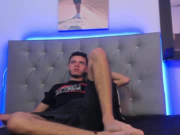See Hot_bad_boy69 online Now @ fapping.uk