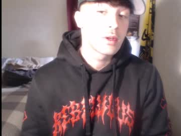 See Izak144 online Now @ fapping.uk