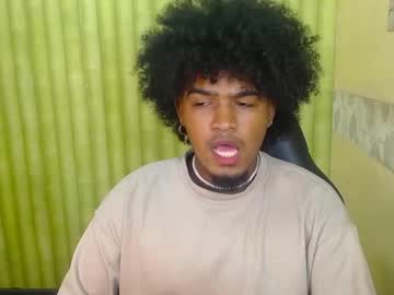 See Jaicob_runeer online Now @ fapping.uk