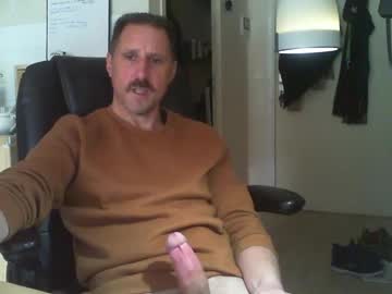 See Jef74700 online Now @ fapping.uk