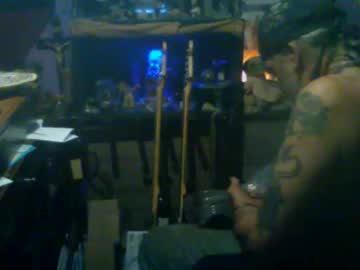 See Johnnyshung1 online Now @ fapping.uk