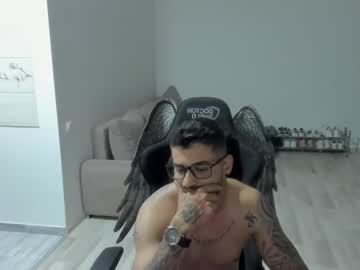 See Jonnyporn1 online Now @ fapping.uk