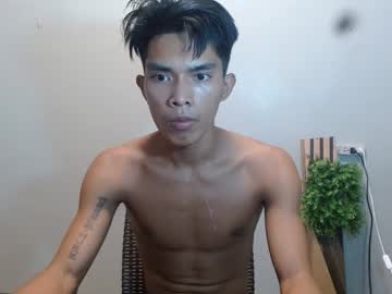 See Ken_minjun online Now @ fapping.uk