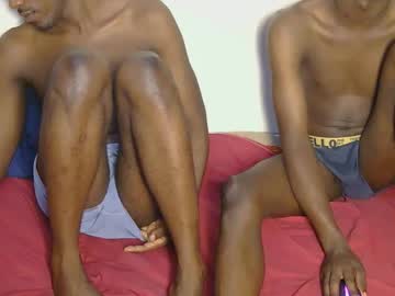 See Kenna_ass online Now @ fapping.uk