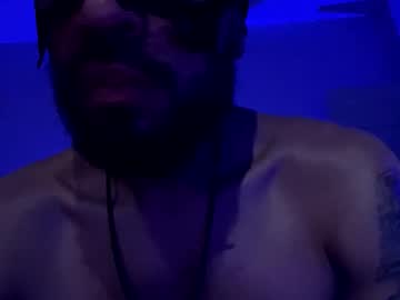 See Latex__buddy online Now @ fapping.uk