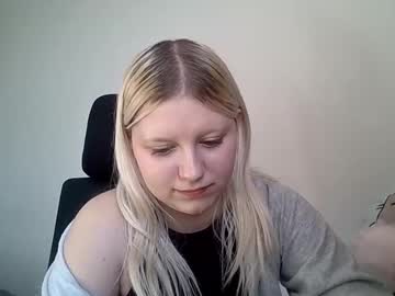 See Lenasecret19 online Now @ fapping.uk