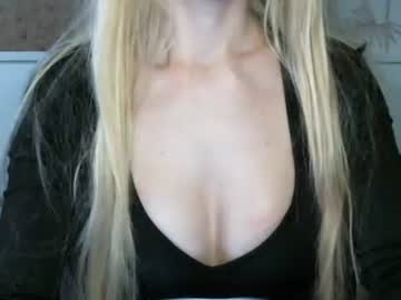 See Lilithris online Now @ fapping.uk