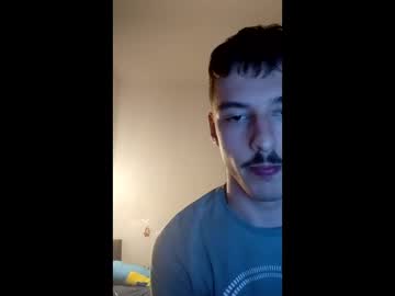 See Male20y online Now @ fapping.uk