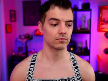 See Maxhughes online Now @ fapping.uk