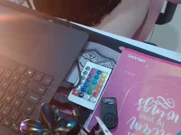 See Mia_vantt online Now @ fapping.uk