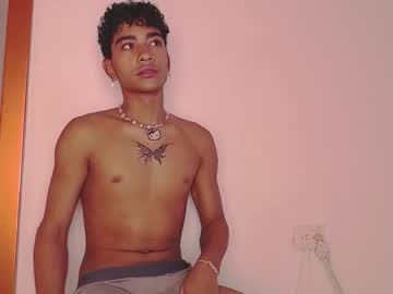 See Mike_thomsonn online Now @ fapping.uk