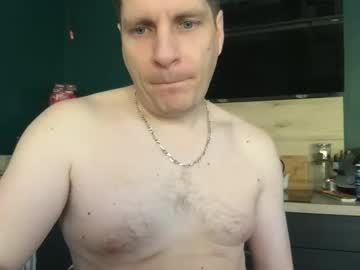 See Miklp8463 online Now @ fapping.uk