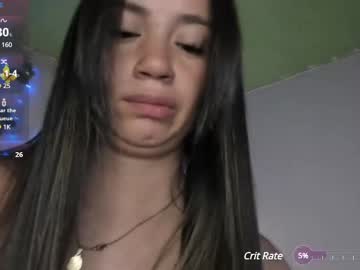 See Milysauria_ online Now @ fapping.uk