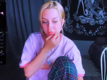 See Monalauu online Now @ fapping.uk