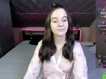 See Naomi1hinata online Now @ fapping.uk