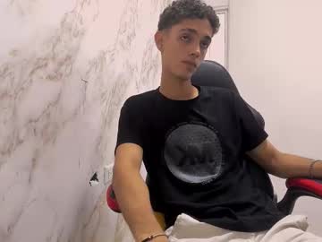 See Nathan_shimmer online Now @ fapping.uk