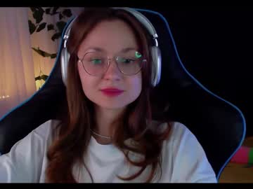 See Nochnoye_soltse online Now @ fapping.uk