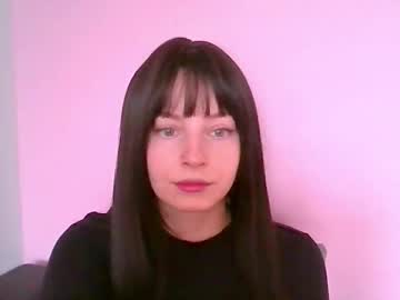 See Noemilou online Now @ fapping.uk