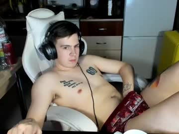 See Ray_hill online Now @ fapping.uk