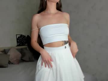 See Renesmy_black online Now @ fapping.uk