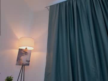See Serene_velmire online Now @ fapping.uk