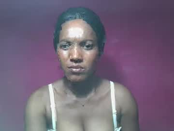 See Sexydoll32 online Now @ fapping.uk