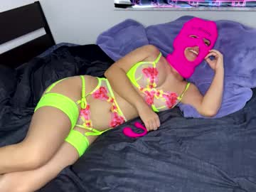 See Stoneinthesword online Now @ fapping.uk