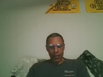 See Swimmerbod2495 online Now @ fapping.uk