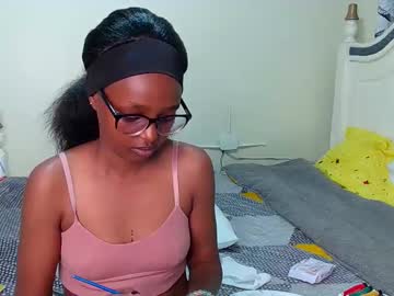 See T_okyo online Now @ fapping.uk
