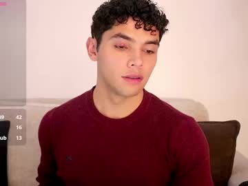 See Thiago_l online Now @ fapping.uk