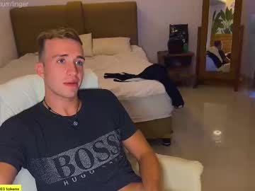 See Tommy_cumfinger online Now @ fapping.uk